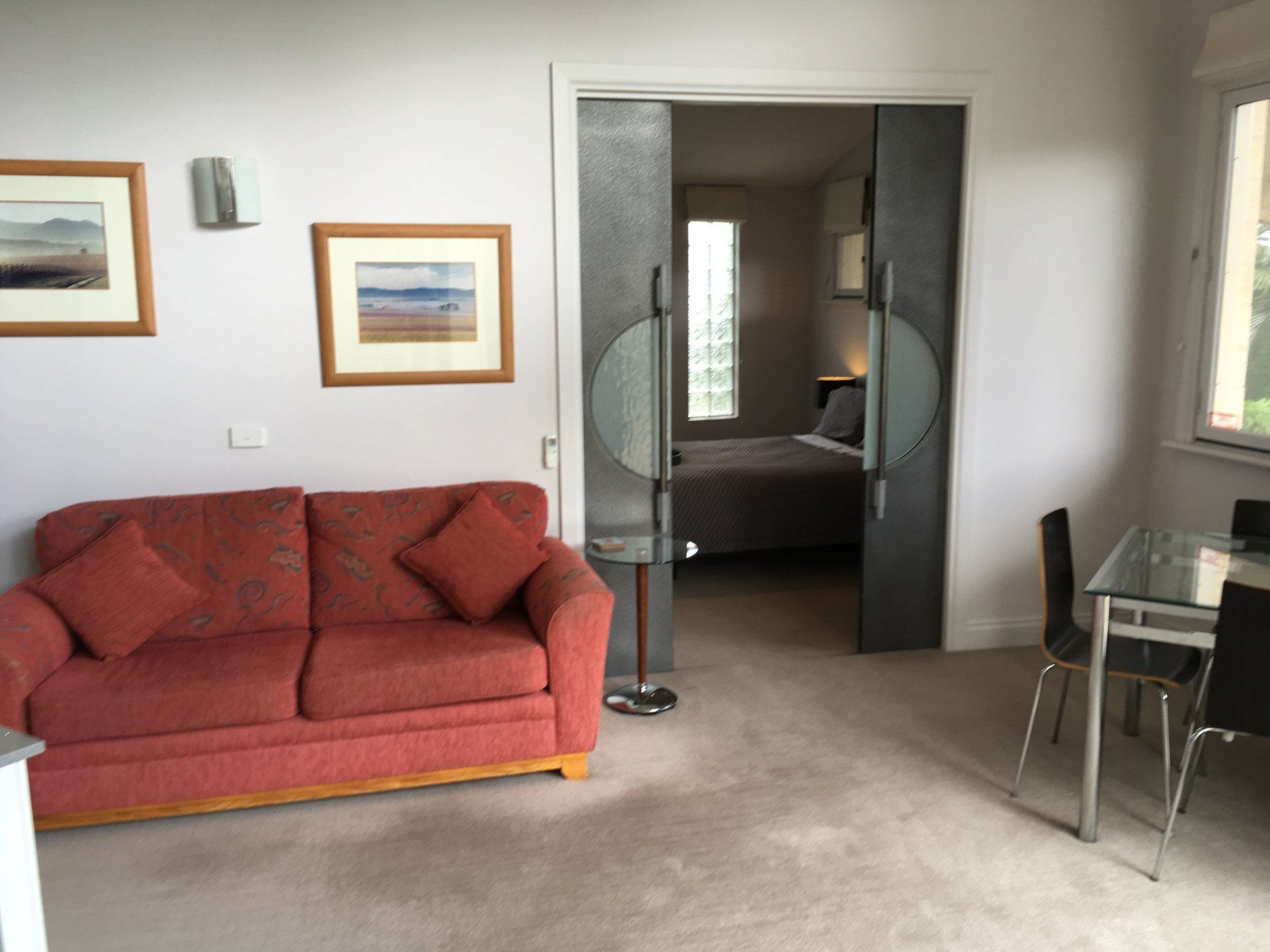 The Yarra Suite with pewter and light grey colour scheme